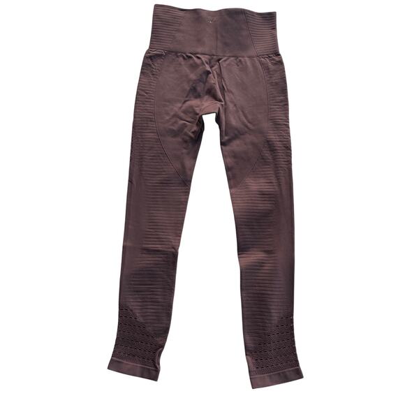 Gymshark Energy Seamless Highrise Leggings Mesh Plum Size Medium - Picture 2 of 8